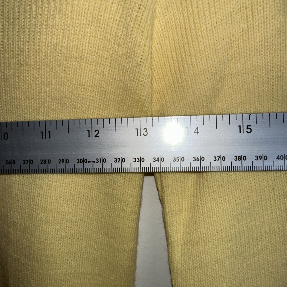 VTG 1970s Lord & Lord Buttercream Yellow 100% Cashmere Turtleneck Sweater Sz L - Picture 3 of 5